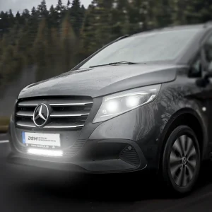 Modellanpassat LED-Rampspaket avsedd för MB Vito 2024+ för montage bakom grill