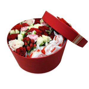 Box med blommor och godis
