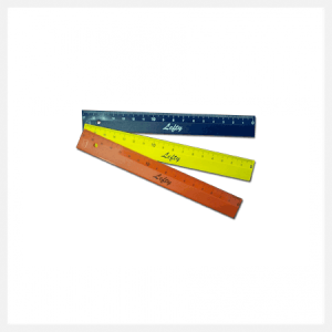 Linjal plast, 15 – 17 cm